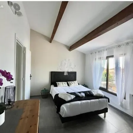 Villa Vue Mer Avec Rooftop, Jardin Pour 8 Pers A Pied Du Port Villa Bandol