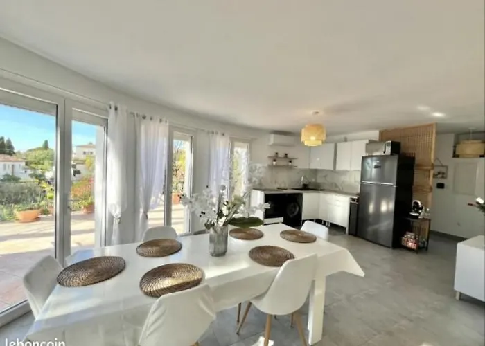 Villa Vue Mer Avec Rooftop, Jardin Pour 8 Pers A Pied Du Port * Bandol
